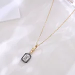 Emerald Cut Solitaire Pendant | 2ct Emerald-Cut Lab Diamond in 18K Gold（Pendant Only）