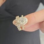 S925 Lovely Halo Oval Cut Engagement Ring For Women In Sterling Silver - Image 7