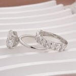 S925 Moissanite 4.0Ct Solitaire Oval Cut Engagement Ring with Half Oval Cut Wedding Band - Image 4