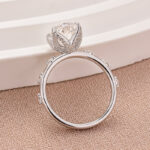 S925 Moissanite 2.5Ct Oval Cut White Gold Engagement Ring - Image 4