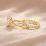 Moissanite 4.0Ct Hidden Halo Oval Cut Yellow Gold Engagement Ring with 1.5Ct Round Cut Wedding Band - Image 5