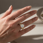 S925 4.0Ct Classic Round Cut Engagement Ring in Sterling Silver with Simple Wedding Band - Image 3