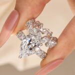 S925 2PC 5.0Ct Side Stone Pear Cut Engagement Ring with Pear Cut Wedding Band