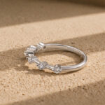 S925 Maxine Moissanite 0.2 Ct Round Cut Women's Wedding Band - Image 4