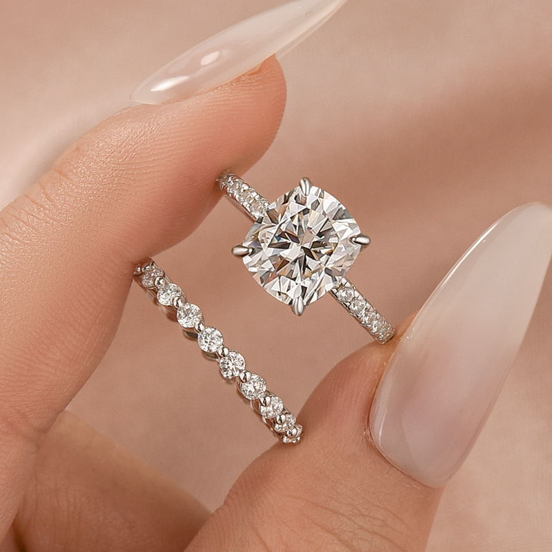 3-329sxM S925 Moissanite 3.0 Ct Cushion Cut White Gold Bridal Ring Set - Image 1