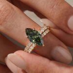 S925 Green Moissanite 3.0Ct Marquise Cut Side Stone Yellow Gold Engagement Ring With Moissanite 2.5Ct Round Cut Women's Wedding Band