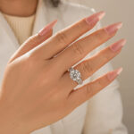 S925 Moissanite Split Shank 4.0Ct Round Cut White Gold Engagement Ring - Image 3