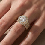 S925 Moissanite Halo Split Shank 4.0Ct Round Cut White Gold Engagement Ring - Image 7