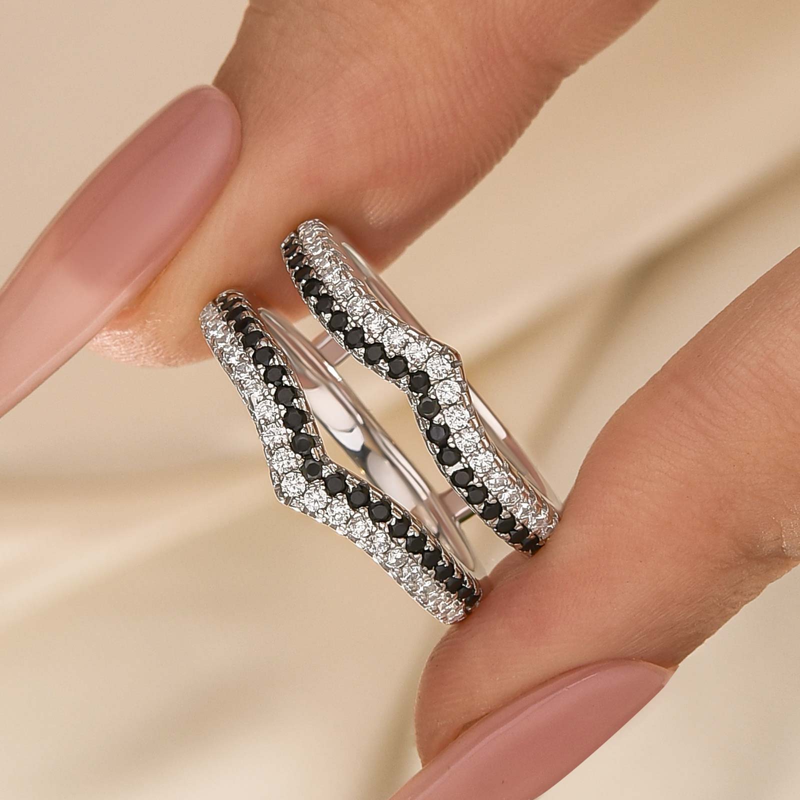 4-BzW3qE S925 Vintage Round Cut White&Black Enhancer Wedding Band For Women In Sterling Silver - Image 1