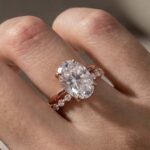 S925 Moissanite Solitaire 5.5Ct Oval Cut Wedding Ring Set With Round Cut Wedding Band - Image 10