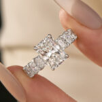 Moissanite 3.5Ct Radiant Cut Engagement Ring with 3.0Ct Radiant Cut Band - Image 2