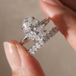 S925 Moissanite 5.5 Ct Solitaire Oval Cut Engagement Ring with Eternity Oval Cut Ring - Image 9