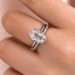 S925 Maxine Moissanite 4.0 Ct Hidden Halo Solitaire Oval Cut Wedding Ring