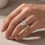 S925 Moissanite Solitaire 5.5Ct Oval Cut Wedding Ring Set With Round Cut Wedding Band - Image 6