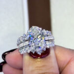 S925 Exclusive 4.0Ct/5.0Ct Oval Cut Wedding Ring Set Travel Ring With Jacket Wedding Band - Image 2