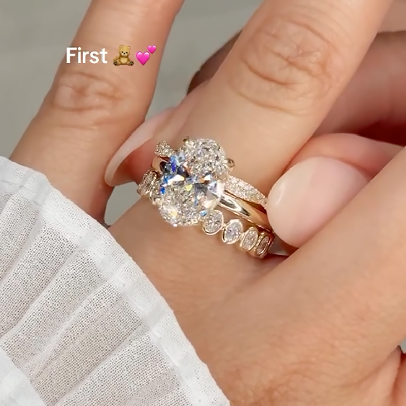 BS1729YS-2 S925 3PC Yellow Gold Wedding Set 4.0Ct Solitaire Oval Cut Hidden Halo Engagement Ring With Round Cut Twist Full Eternity Wedding Bands - Image 1