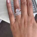 S925 4PC 4.5Ct Oval Cut Engagement Ring Elegant Wedding Ring Set - Image 2