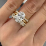 S925 Sterling Silver 3PC 4.5Ct Oval Cut Solitaire Engagement Ring With Wedding Bands - Image 2
