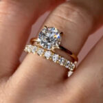 S925 2PC 2.0Ct Solitaire Round Cut Yellow Gold Wedding Ring Set - Image 2
