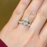 S925 4.0Ct solitaire Pear Cut Engagement Ring in Sterling Silver With Wedding Band - Image 2