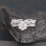 S925 Twist 1.25 Carat Round Cut Wedding Ring Set For Her In Sterling Silver