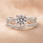 S925 Moissanite Twist 1.0Ct Round Cut 2PC Engagement Ring with 0.22Ct Round Cut Wedding Band - Image 5