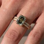 S925 Moissanite 3.5Carat Green Radiant Cut Engagement Ring With Half Eternity Thin Women's Wedding Band - Image 6
