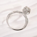 S925 Flower Design Moissanite 1.0 Carat Round Cut Engagement Ring - Image 5
