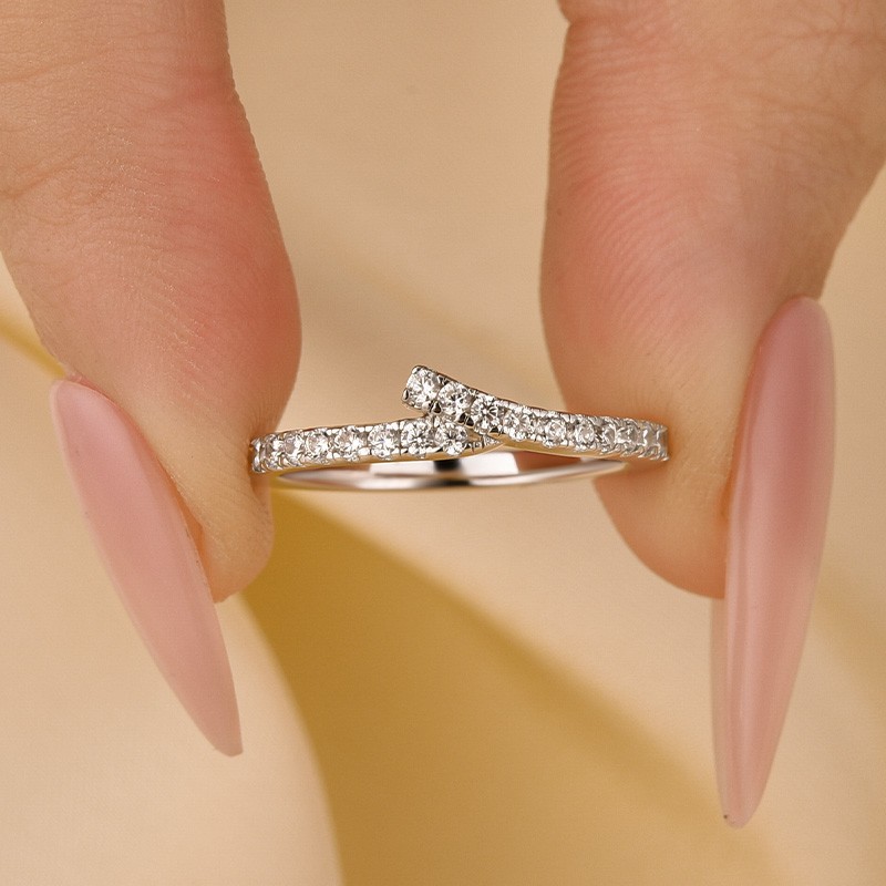 DSC-02561-1745207465 S925 Unique White Gold Wedding Band In Sterling Silver - Image 1
