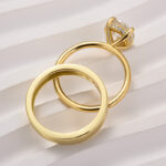 S925 Maxine Moissanite 2.0 Carat Round Cut Yellow Gold Wedding Ring Set With Wide Wedding Band - Image 6