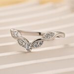 S925 0.2Ct Vine Twist Vintage Wedding Band In Sterling Silver - Image 3