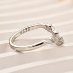 S925 0.2Ct Vine Twist Vintage Wedding Band In Sterling Silver - Image 4