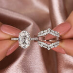S925 Moissanite 4.0 Ct Oval Cut Insert Wedding Ring Set With Jacket Stack Wedding Band