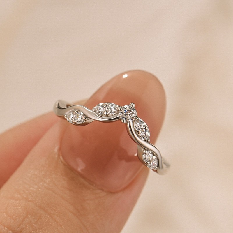 DSC-07871-1756202644 S925 0.2Ct Vine Twist Vintage Wedding Band In Sterling Silver - Image 1