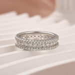 S925 Moissanite 2.5Ct Classic Round Cut Wide Wedding Band In Sterling Silver - Image 4