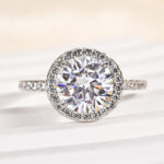 S925 Maxine Moissanite 2.0CT Halo Round Cut Engagement Ring - Image 2