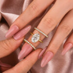 S925 Moissanite Solitaire 4.0Ct Oval Cut Yellow Gold Women's Wedding Ring Set - Image 2