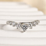 S925 Stunning Chic Thin V Shaped Stacking Wedding Band In Sterling Silver - Image 4