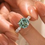 S925 Moissanite 4.0Ct Green Round Cut White Gold & Yellow Gold Engagement Ring