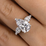 S925 Gorgeous 4.0Ct Pear Cut Three Stone Engagement Ring