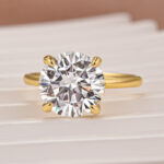 S925 Moissanite 4.0 Ct Solitaire Round Cut Yellow Gold Promise Ring - Image 4