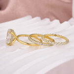 S925 Moissanite Solitaire 4.0Ct Oval Cut Yellow Gold Women's Wedding Ring Set - Image 6