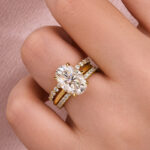 S925 Moissanite Solitaire 4.0Ct Oval Cut Yellow Gold Women's Wedding Ring Set