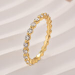 S925 Moissanite 1.2 Ct Round Cut Yellow Gold Anniversary Ring - Image 4