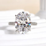 S925 8.0Ct Oval Cut Simulated Diamond Engagement Ring - Image 3