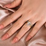 S925 Moissanite 4.0 Ct Pear Cut Yellow Gold Wedding Ring With X Criss Cross Wedding Band - Image 3