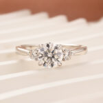 1.0Ct Three Stone Round Cut Moissanite Ring in S925 Sterling Silver - Image 4