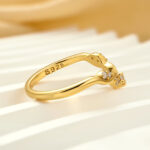 S925 0.2Ct Vine Twist Vintage Wedding Band In Sterling Silver - Image 8