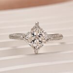 S925 Moissanite Square 2.0Ct Princess Cut White Gold Triple Band Engagement Ring - Image 3