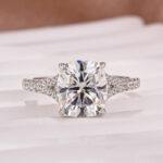 S925 Moissanite 3.0Ct Cushion Cut Split Shank White Gold Engagement Ring - Image 4